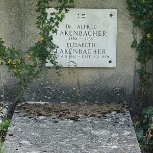 Lakenbacher Elisabeth