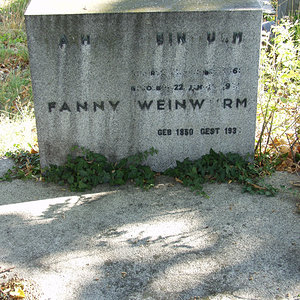 Weinwurm Fanny