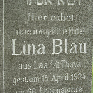 Blau Lina