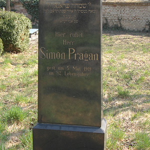 Pragan Simon