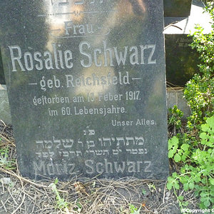 Schwarz Rosalie