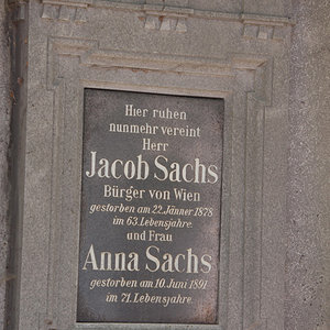 Sachs Anna