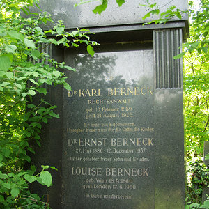 Berneck Louise