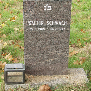 Schwach Walter