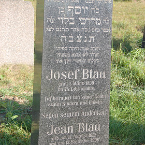 Blau Josef