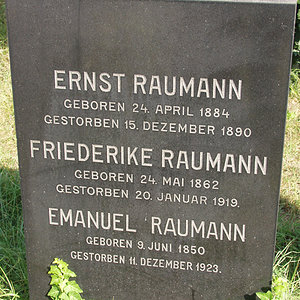 Raumann Ernst