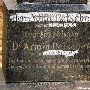 Petschek Armin Dr.