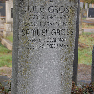 Gross Julie