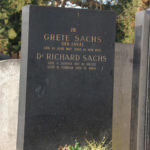 Sachs Richard Dr.
