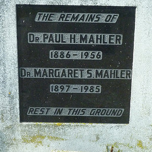 Mahler Paul H. Dr.