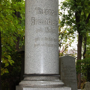 Brandeis Therese