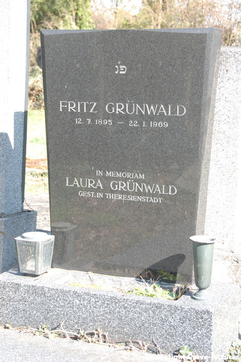 Grünwald Laura