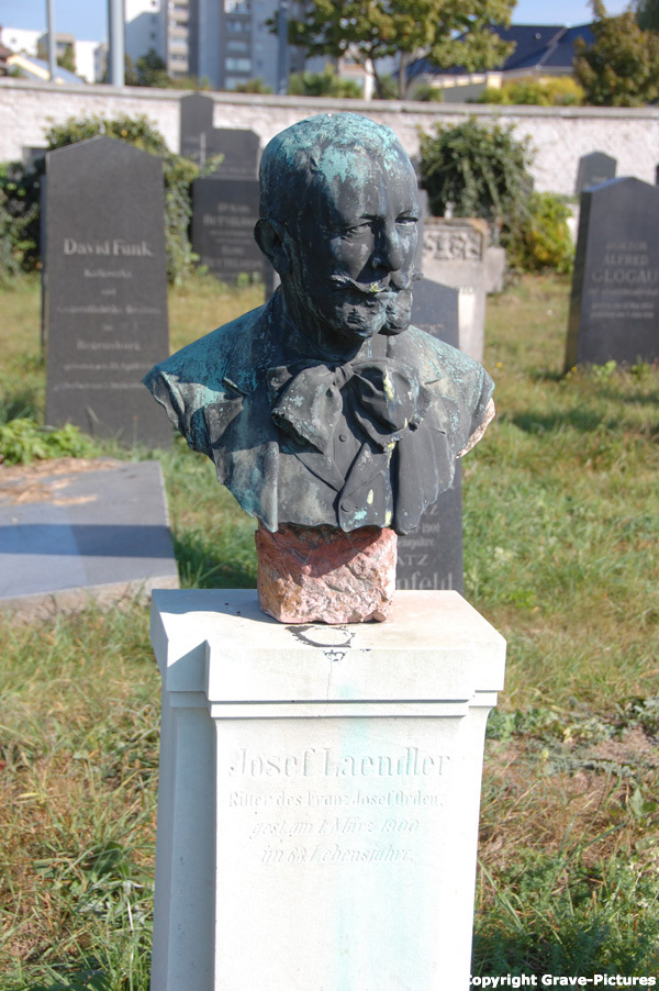 Laendler Josef