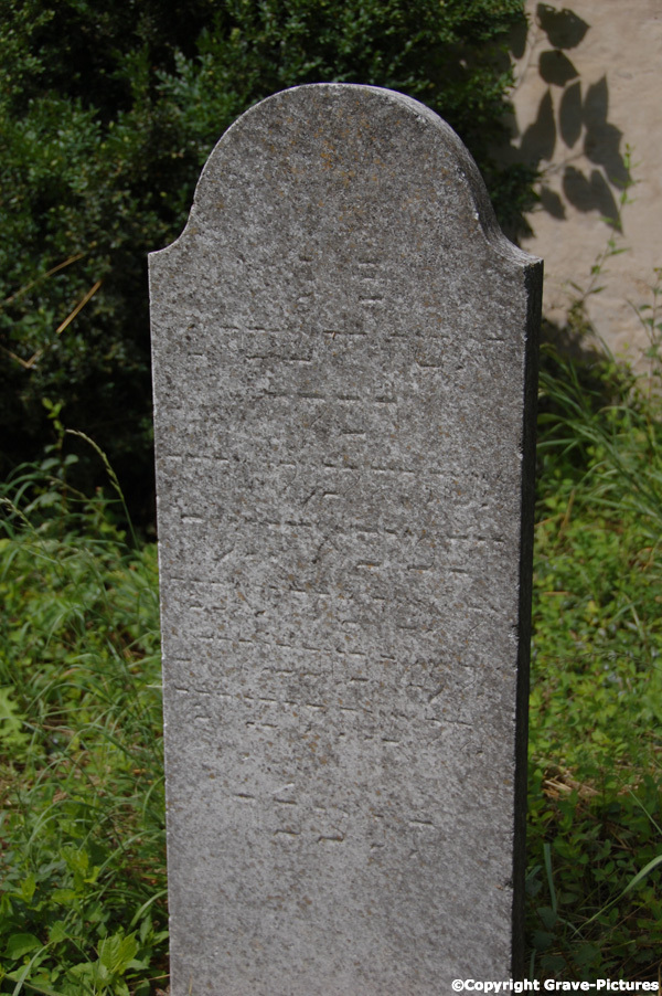 Tombstone Hebrew 1