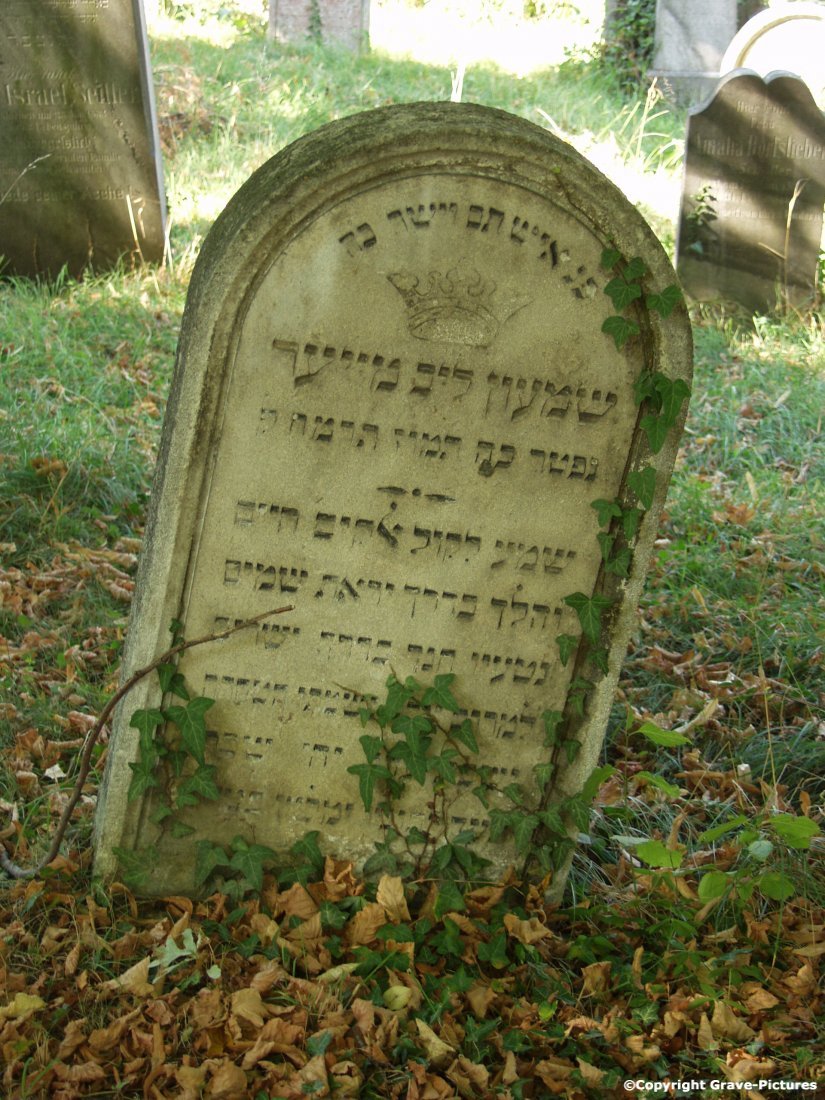Tombstone Hebrew 26