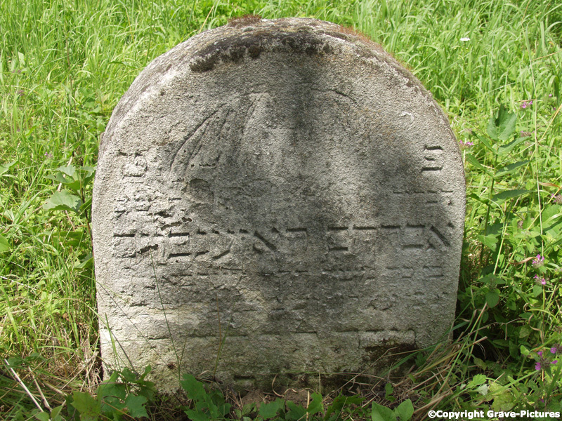 Tombstone Hebrew 4